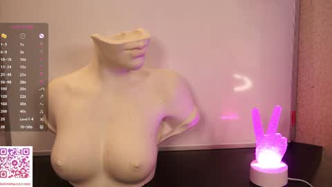 Snapshot of _marvelous_time_ chatting on 07-24-26, 06:33 Gwen online show from 07-24-26, 06:33