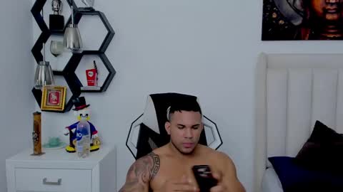 _matthew_santos_ online show from 12-16-24, 01:43