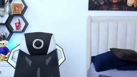 _matthew_santos_ online show from 02-17-25, 08:04