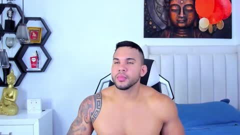 _matthew_santos_ online show from 11-28-25, 11:07