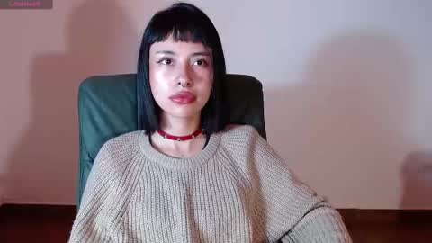 Mavis  online show from 09-30-25, 08:25