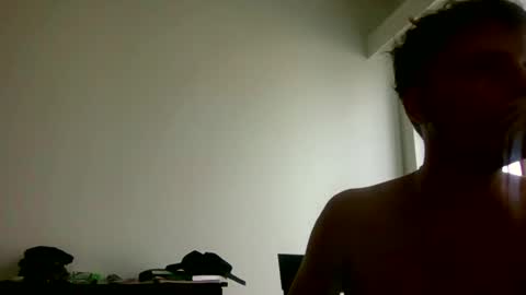 Snapshot of _max_e chatting on 08-08-26, 09:17 _max_e online show from 08-08-26, 09:17