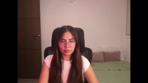 max and abby online show from 06-10-26, 01:50