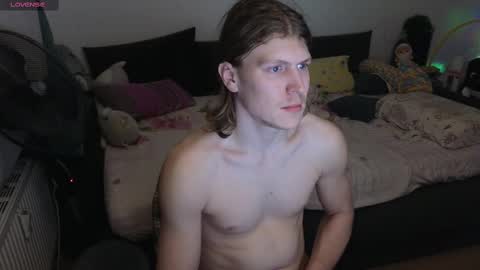 Snapshot of _medaed20_ chatting on 02-10-25, 07:17 Medaed20 online show from 02-10-25, 07:17