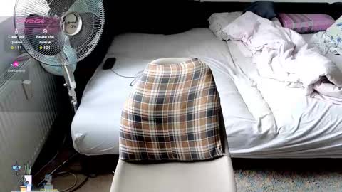 Snapshot of _medaed20_ chatting on 09-22-25, 12:40 Medaed20 online show from 09-22-25, 12:40