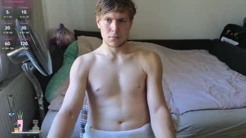 Snapshot of _medaed20_ chatting on 09-25-25, 09:24 Medaed20 online show from 09-25-25, 09:24