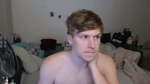 Snapshot of _medaed20_ chatting on 10-12-25, 06:18 Medaed20 online show from 10-12-25, 06:18