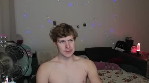 Snapshot of _medaed20_ chatting on 10-26-25, 04:24 Medaed20 online show from 10-26-25, 04:24