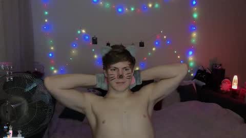 Snapshot of _medaed20_ chatting on 10-31-25, 05:25 Medaed20 online show from 10-31-25, 05:25