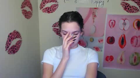 Susie online show from 09-25-25, 07:34