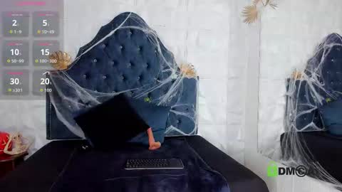 _mia_milf_ online show from 10-10-25, 04:44