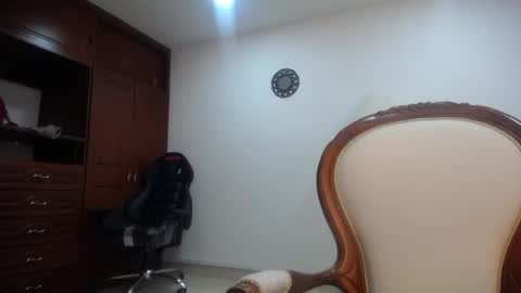  Mia  online show from 12-16-24, 12:49