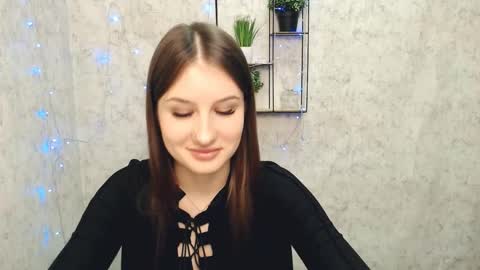 Mia online show from 02-20-25, 02:57