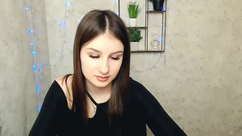 Mia online show from 02-27-25, 02:00