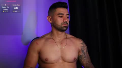 Snapshot of _mikestone chatting on 10-19-25, 02:07 soy mike online show from 10-19-25, 02:07