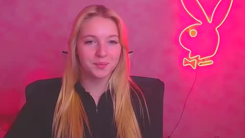 Melanie online show from 02-20-25, 03:19