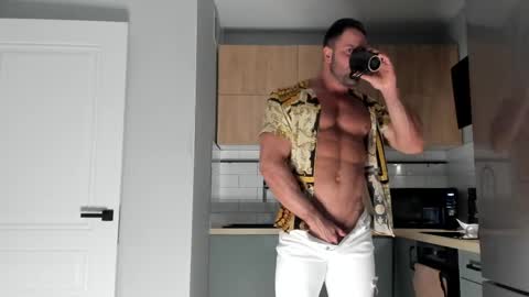 _miles19 online show from 05-08-26, 11:26