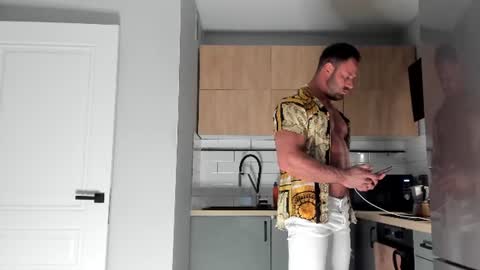_miles19 online show from 06-17-26, 10:28