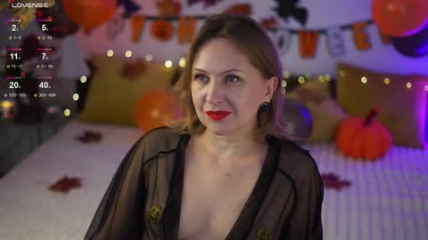 _million_dollarsmile online show from 10-25-25, 10:23