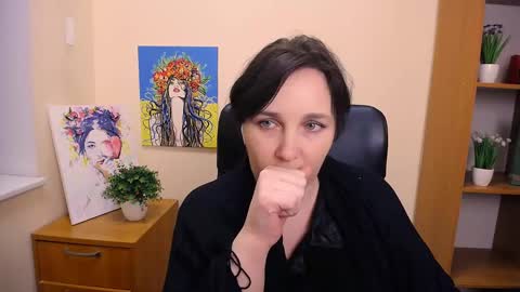 Snapshot of _miranda_sun chatting on 02-11-25, 01:51 Miranda online show from 02-11-25, 01:51