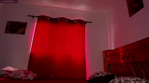 Snapshot of _mishell chatting on 05-16-26, 07:12 Mishell online show from 05-16-26, 07:12