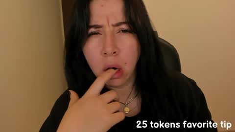 _miss_coco_ online show from 12-15-24, 11:12