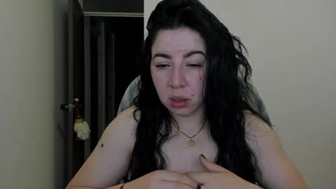 _miss_coco_ online show from 12-18-24, 11:19