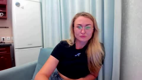 Eva online show from 09-08-25, 08:08