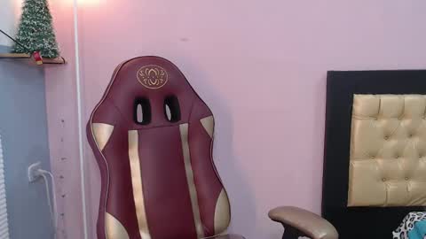Snapshot of _miss_hinata_ chatting on 12-26-24, 06:33 Hinata 3 online show from 12-26-24, 06:33