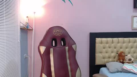 Snapshot of _miss_hinata_ chatting on 01-19-25, 09:34 Hinata 3 online show from 01-19-25, 09:34
