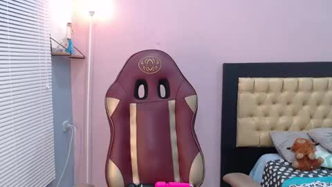 Snapshot of _miss_hinata_ chatting on 02-12-25, 09:11 Hinata 3 online show from 02-12-25, 09:11