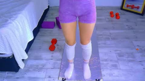 Snapshot of _miss_karoline chatting on 10-01-25, 02:23 karoline uwu online show from 10-01-25, 02:23