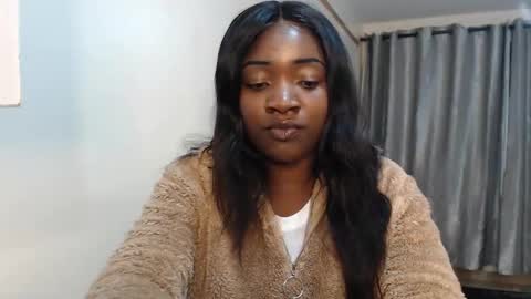 Snapshot of _miss_lofty chatting on 02-17-25, 08:47 Lofty online show from 02-17-25, 08:47