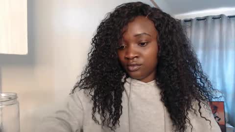Snapshot of _miss_lofty chatting on 02-21-25, 08:18 Lofty online show from 02-21-25, 08:18