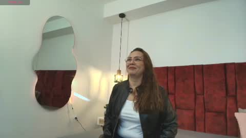 Snapshot of _monaliza_ chatting on 07-22-26, 12:19 _monaliza_ online show from 07-22-26, 12:19