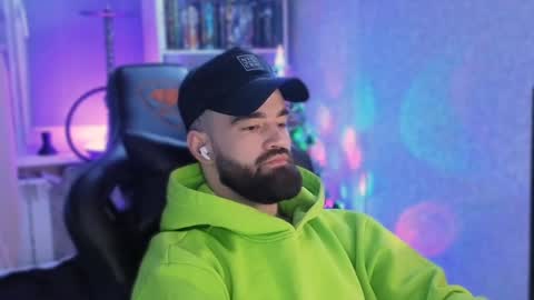 Ask me online show from 01-06-25, 03:20