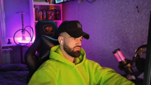 Ask me online show from 01-31-25, 07:08