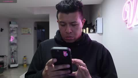 Panda  online show from 10-11-25, 10:41