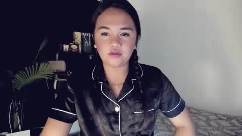 Angel online show from 03-26-26, 08:25