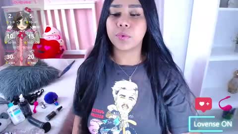 Snapshot of _nahom_ chatting on 03-02-25, 06:59 nahomi online show from 03-02-25, 06:59