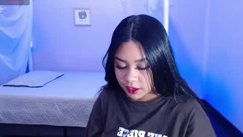 Snapshot of _nahom_ chatting on 03-10-25, 08:15 nahomi online show from 03-10-25, 08:15