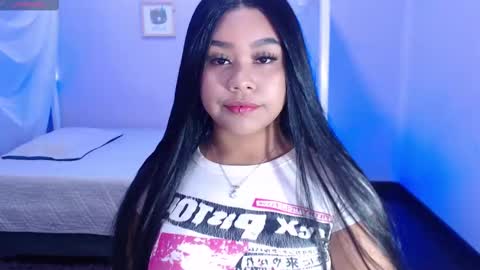 Snapshot of _nahom_ chatting on 03-10-25, 11:21 nahomi online show from 03-10-25, 11:21