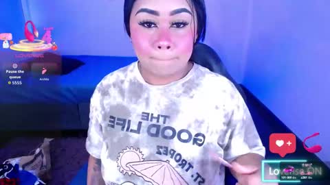 Snapshot of _nahom_ chatting on 10-12-25, 01:59 nahomi online show from 10-12-25, 01:59