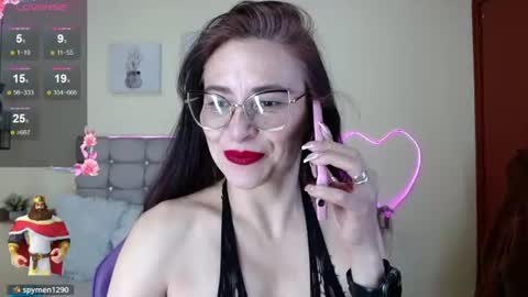 _naomi_s online show from 06-18-26, 01:26