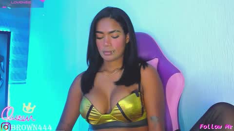 Snapshot of _naomibrown_ chatting on 03-20-26, 04:06 naomi brown online show from 03-20-26, 04:06