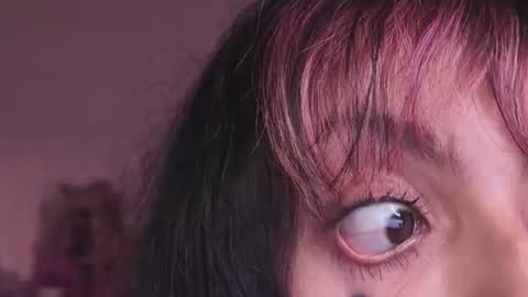 Snapshot of _nathaila_ chatting on 06-19-26, 05:45 _nathaila_ online show from 06-19-26, 05:45