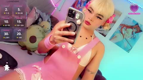 Snapshot of _natsuki chatting on 12-14-25, 03:06 _natsuki online show from 12-14-25, 03:06