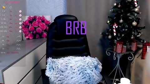 Megan online show from 12-29-24, 09:39