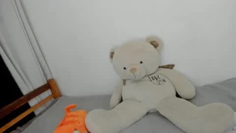 Nicole online show from 07-08-26, 06:56