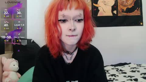 Snapshot of _nicole_meow_ chatting on 05-28-26, 08:00 Nicole online show from 05-28-26, 08:00